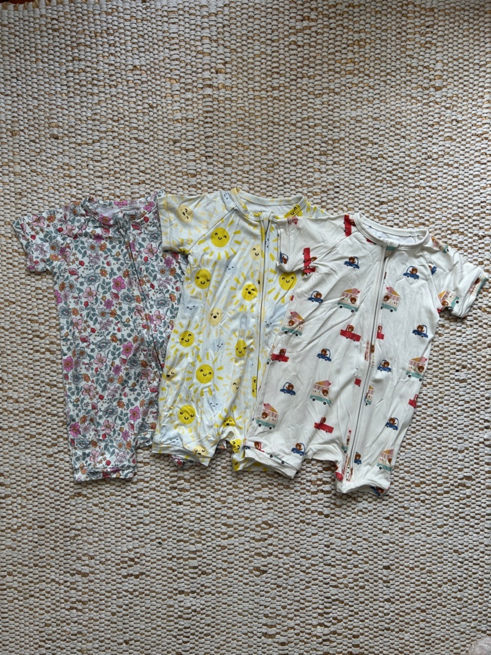 Quince bamboo short sleeved zip sleepers bundle of 3, NWOT